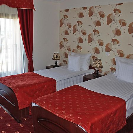 Schassburger Tor Hotel Segesvár Szoba fotó
