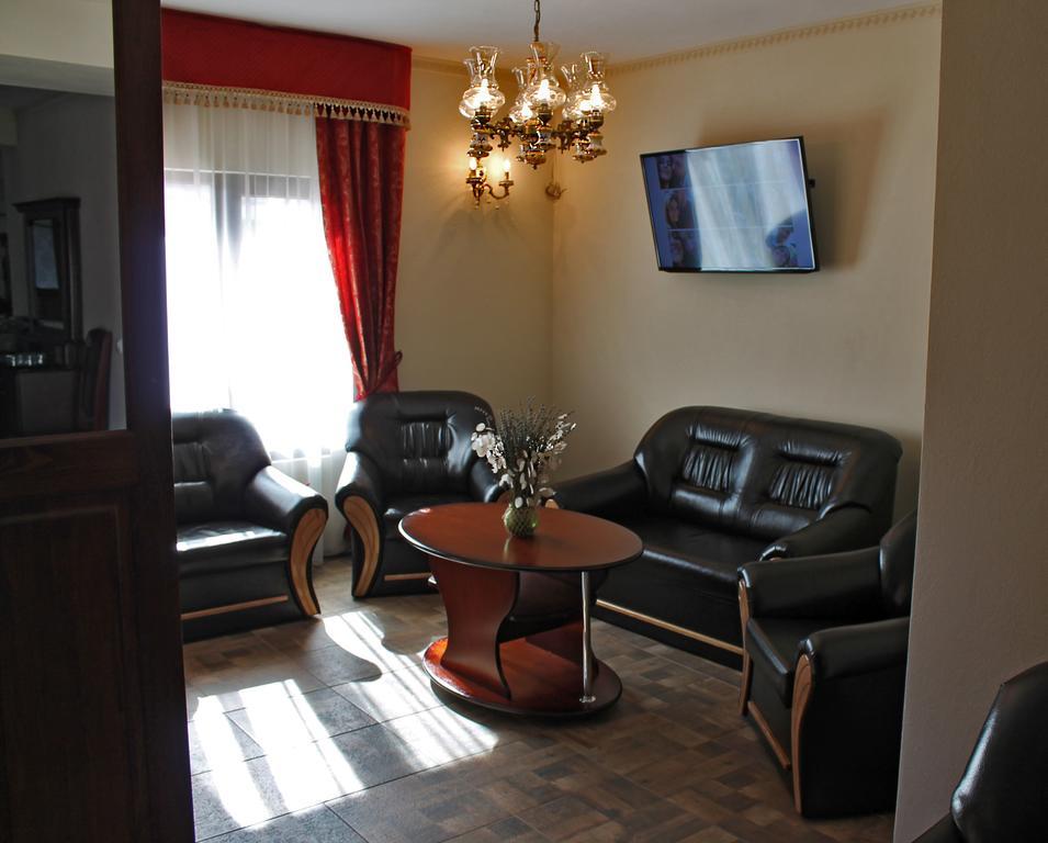 Schassburger Tor Hotel Segesvár Kültér fotó