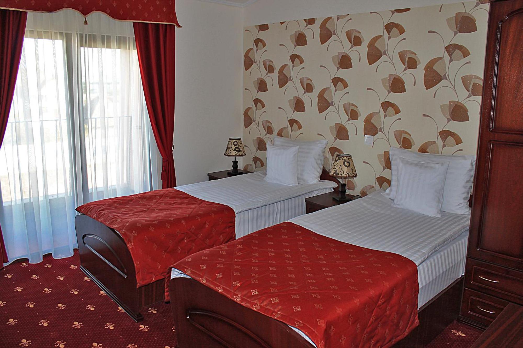 Schassburger Tor Hotel Segesvár Szoba fotó