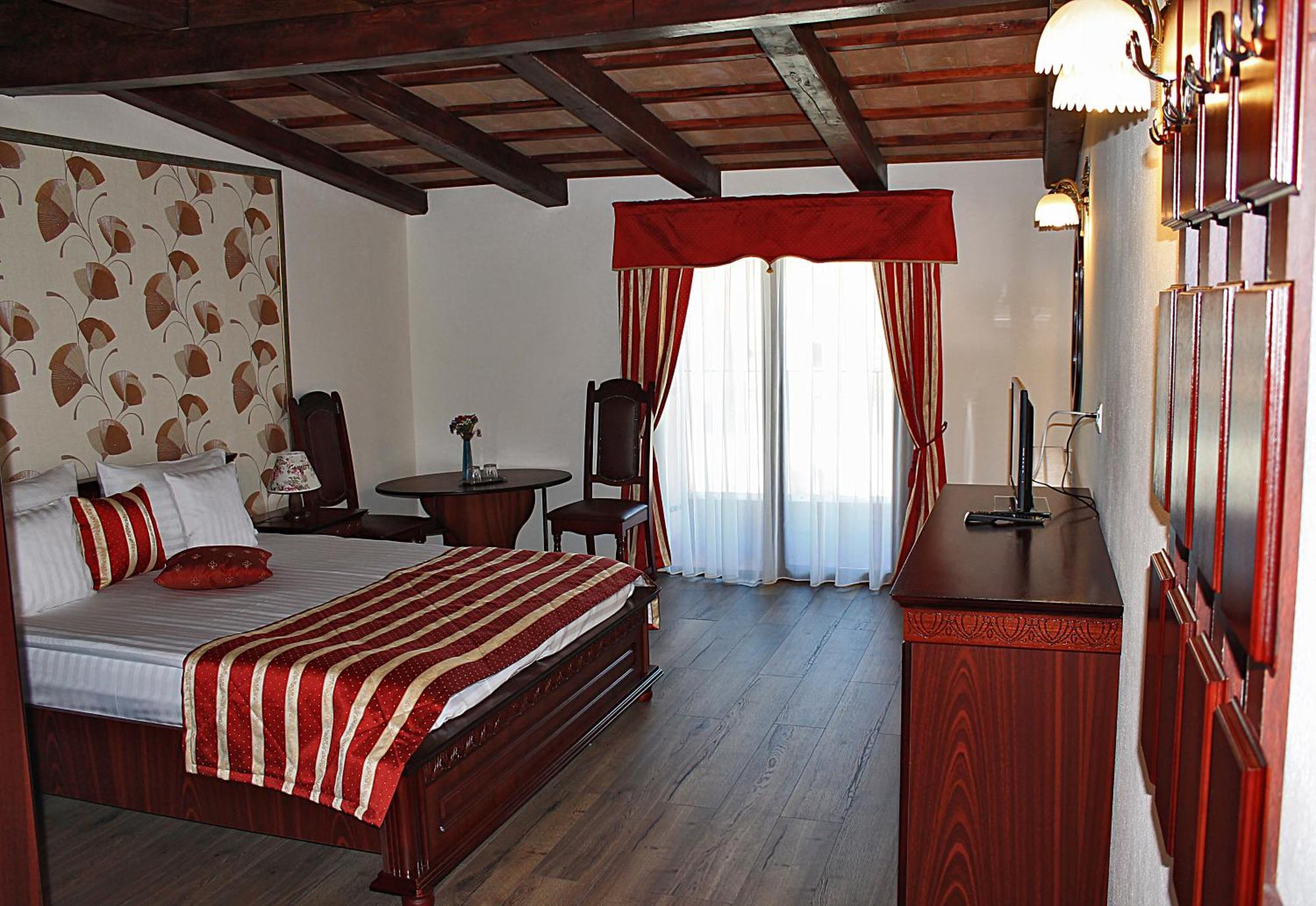 Schassburger Tor Hotel Segesvár Szoba fotó