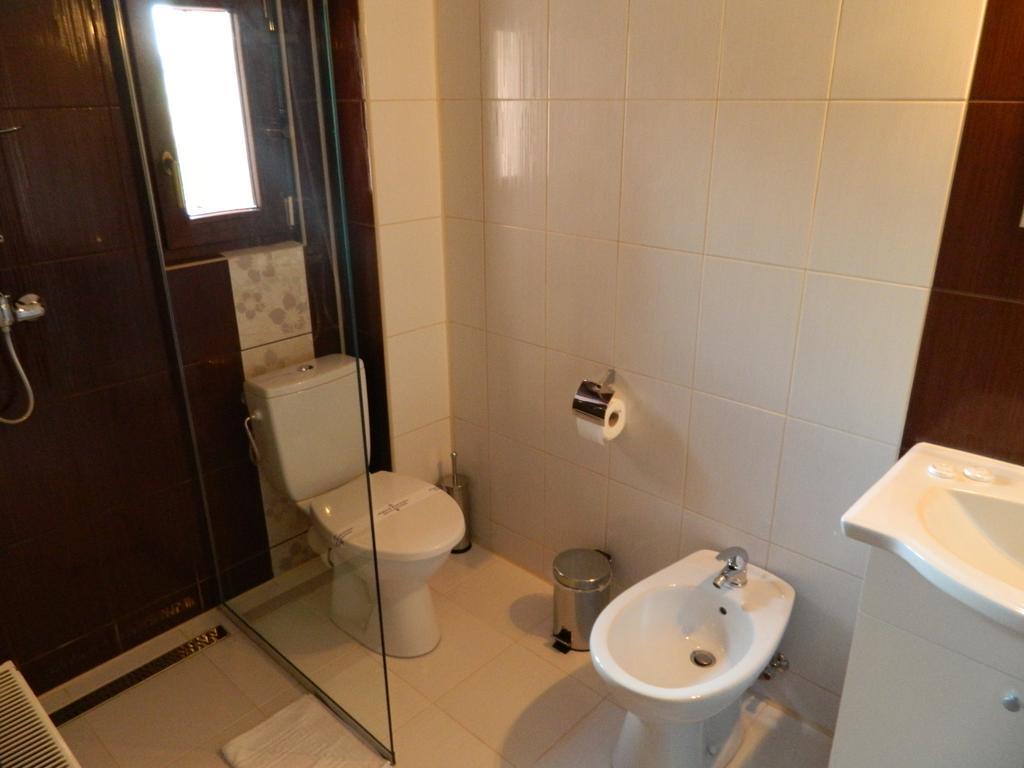 Schassburger Tor Hotel Segesvár Szoba fotó