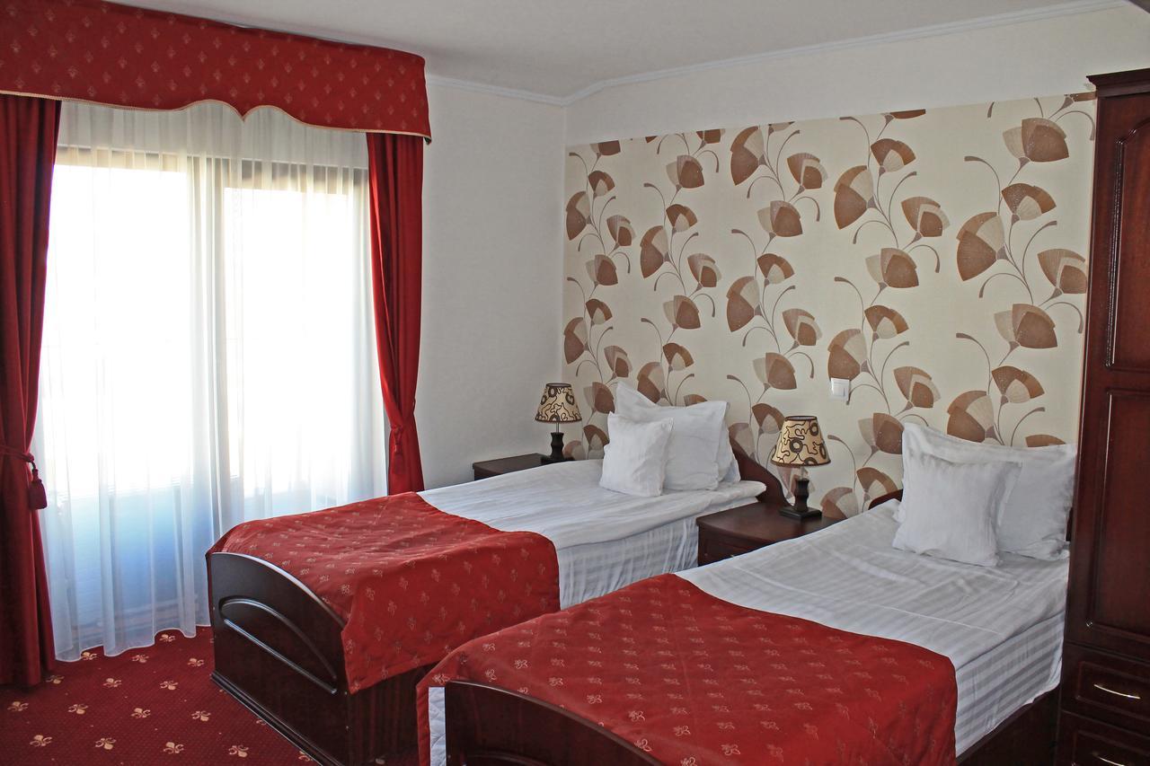 Schassburger Tor Hotel Segesvár Kültér fotó